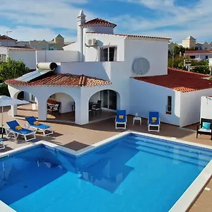 Francella- Relaxing Holidays In An Ideal Location By Dreamvillasalbufeira Villa